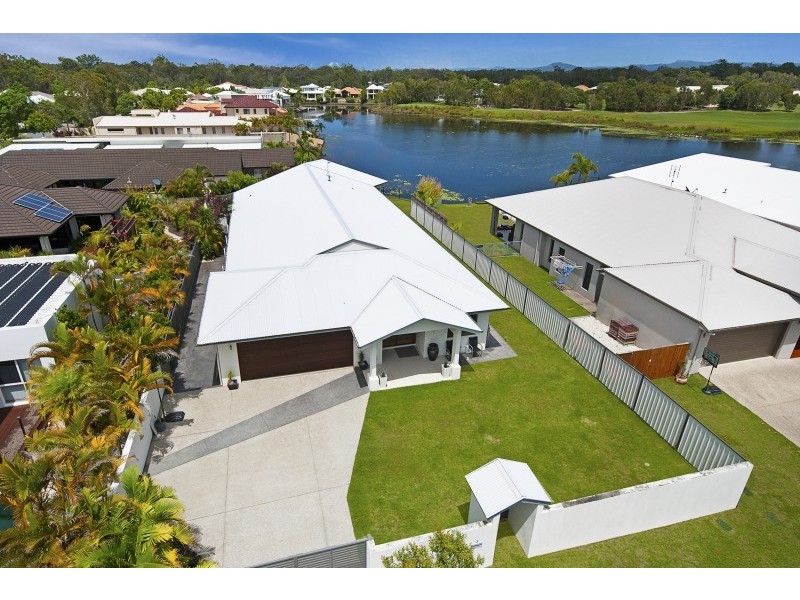 3 Francis Court, Pelican Waters QLD 4551