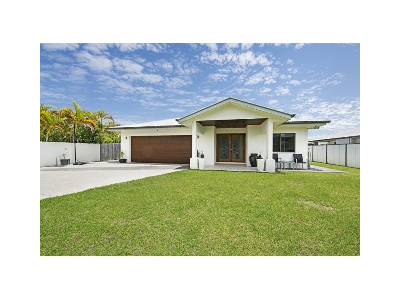 3 Francis Court, Pelican Waters QLD 4551