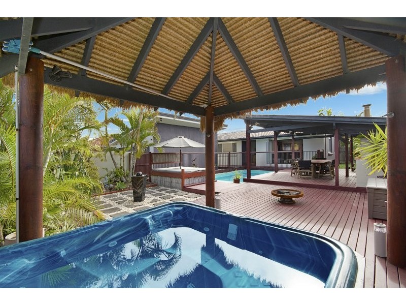 20 Mulgani Street, Warana QLD 4575