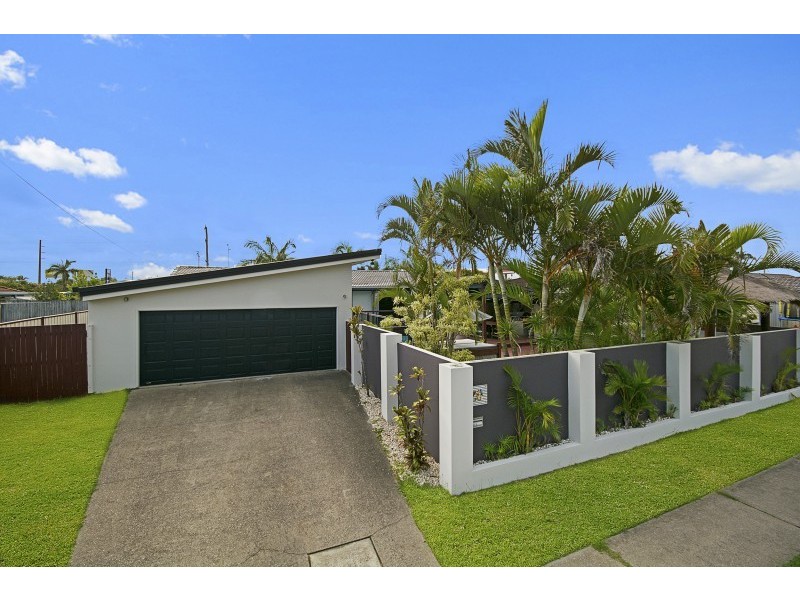 20 Mulgani Street, Warana QLD 4575