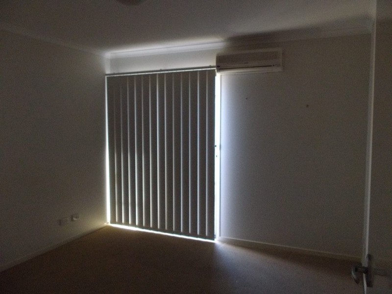 1/3 Whitsunday Street, Kawana Island QLD 4575