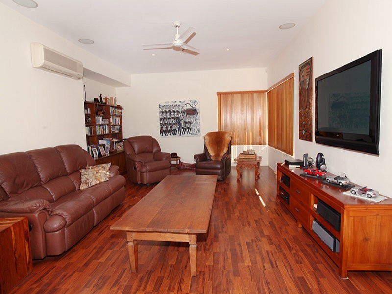 4 Oak Court, Minyama QLD 4575