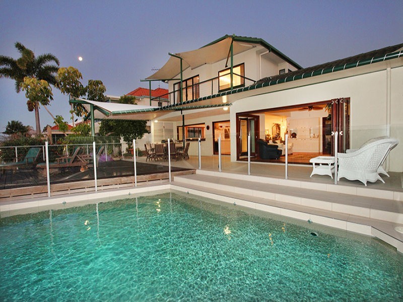 4 Oak Court, Minyama QLD 4575