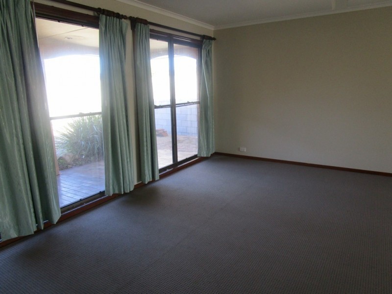 14 Kumbada Court, Minyama QLD 4575