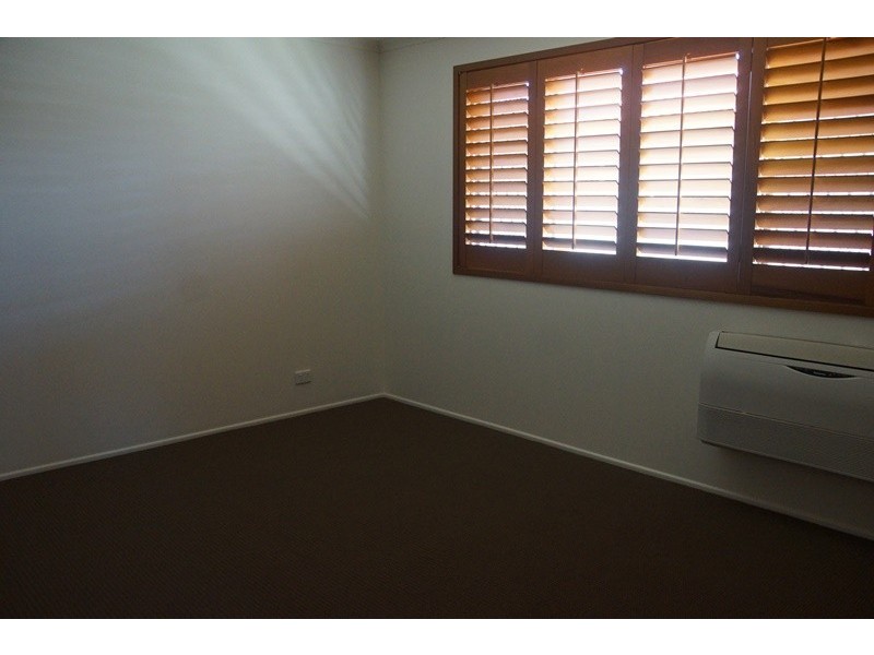 Warana QLD 4575