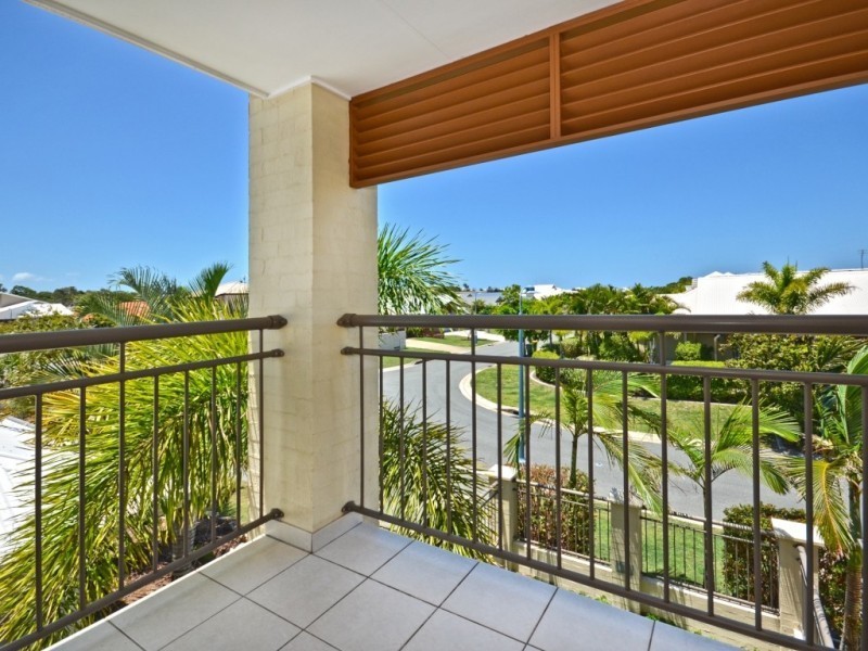 13 Fitzroy Court, Kawana Island QLD 4575
