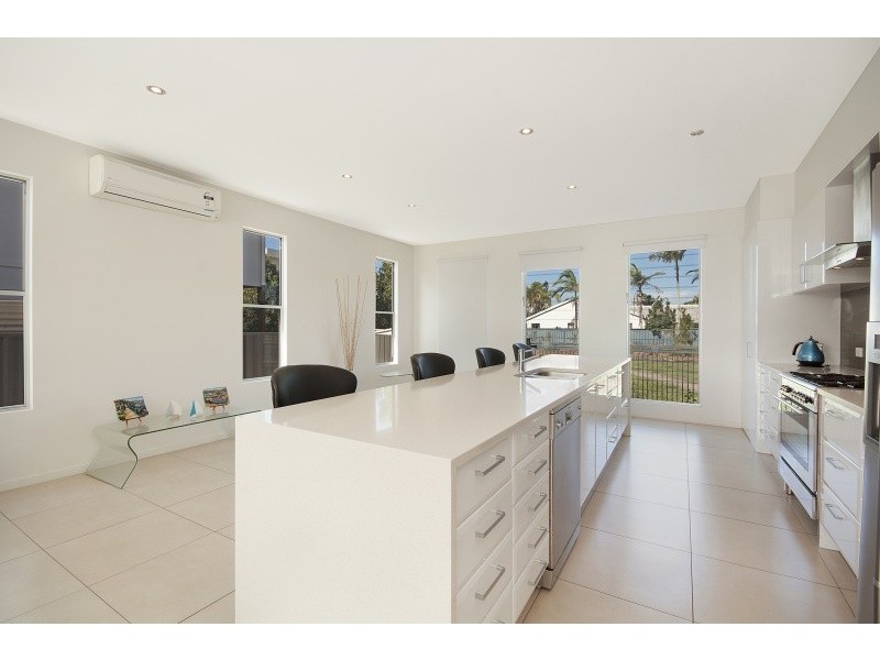 65 The Decks, Birtinya QLD 4575