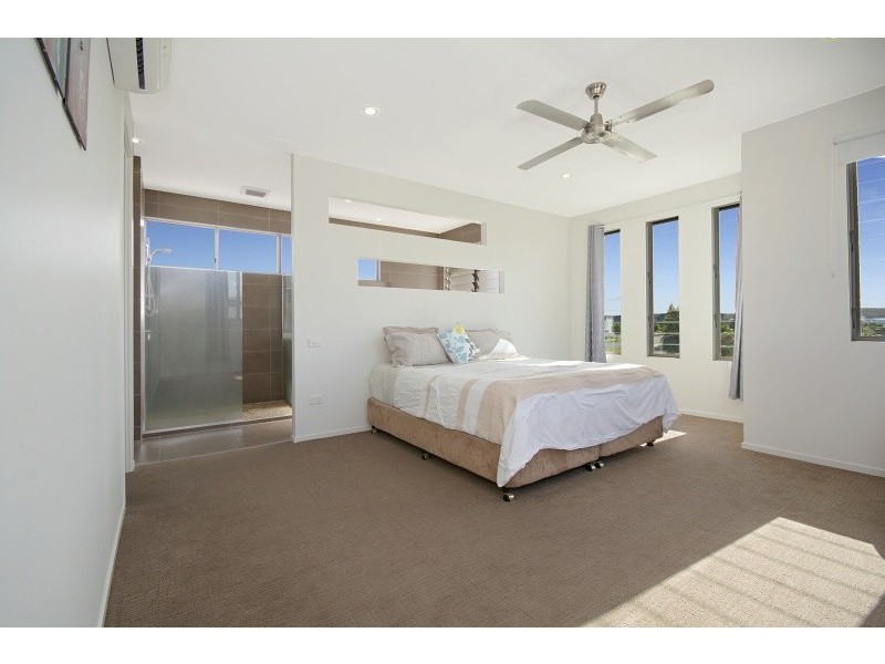 65 The Decks, Birtinya QLD 4575