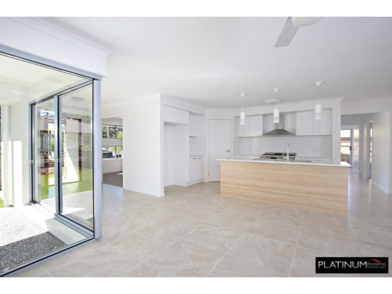 19A Crows Ash Place, Kuluin QLD 4558