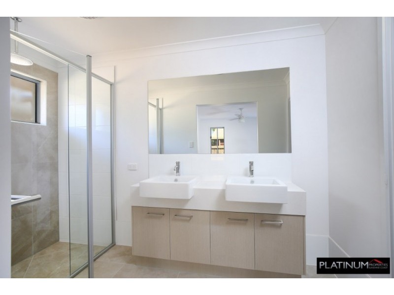 19A Crows Ash Place, Kuluin QLD 4558