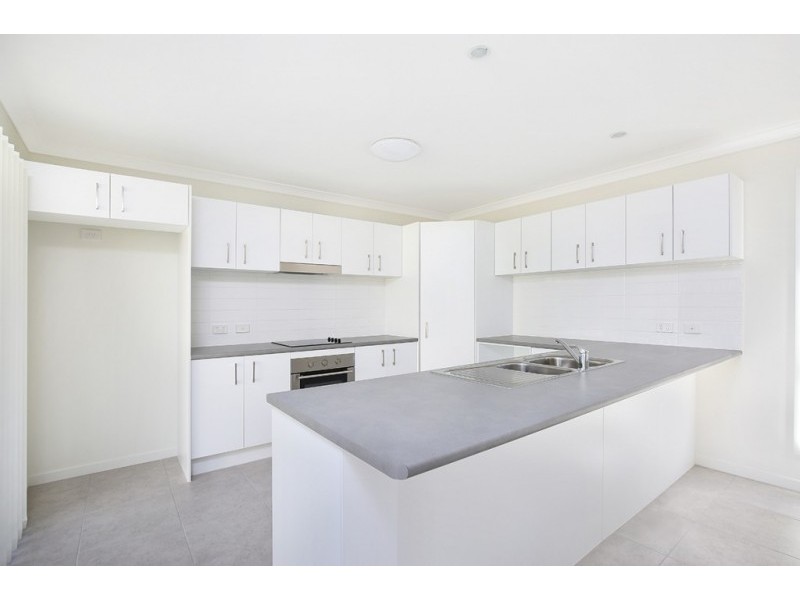 32 Capricorn Crescent, Meridan Plains QLD 4551