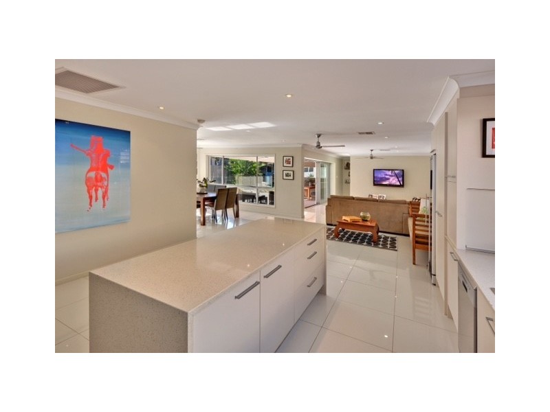 13 Lalwinya Street, Buddina QLD 4575