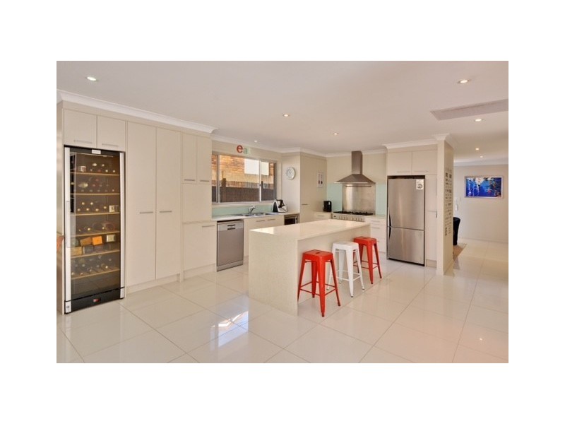 13 Lalwinya Street, Buddina QLD 4575
