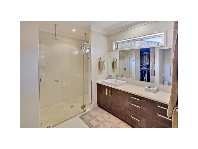 13 Lalwinya Street, Buddina QLD 4575
