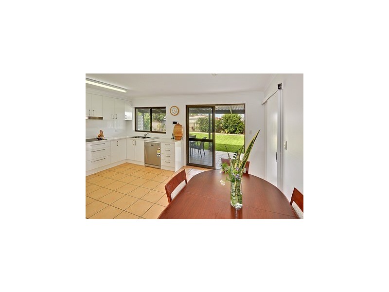 80 Lapoinya Crescent, Warana QLD 4575