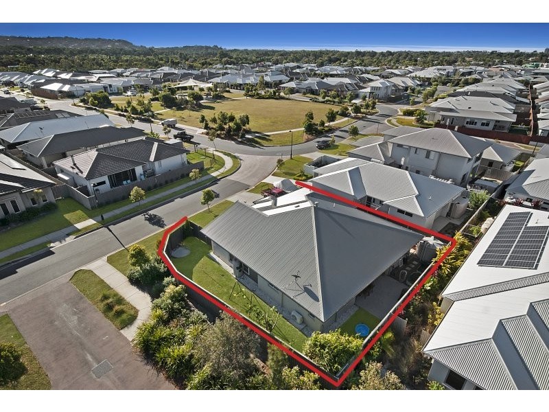 44 Hillsborough Circuit, Mountain Creek QLD 4557