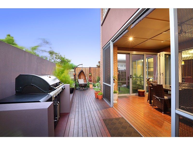14 Sweep Court, Birtinya QLD 4575