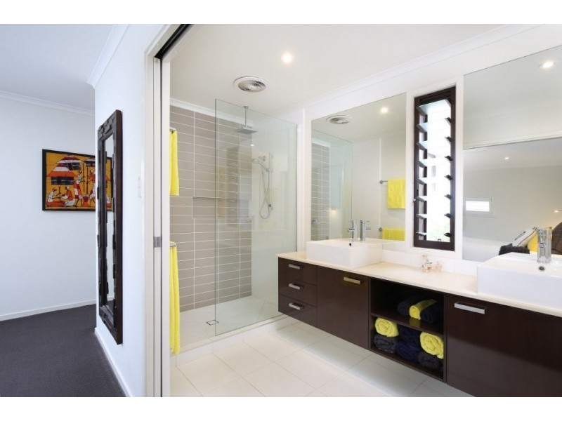 15 Chelsea Crescent, Minyama QLD 4575