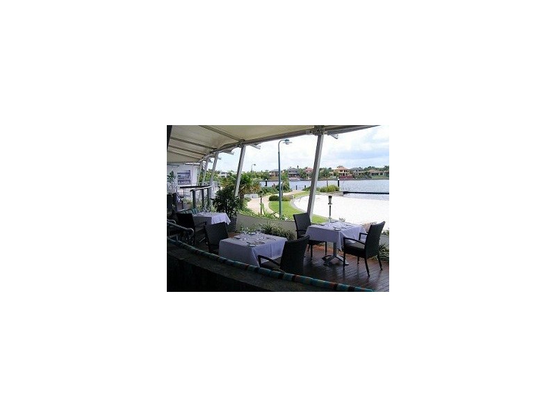 15/51 Grand Parade, Kawana Island QLD 4575