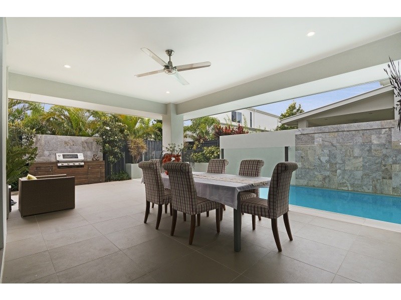 1 Tomkins Esplanade, Birtinya QLD 4575
