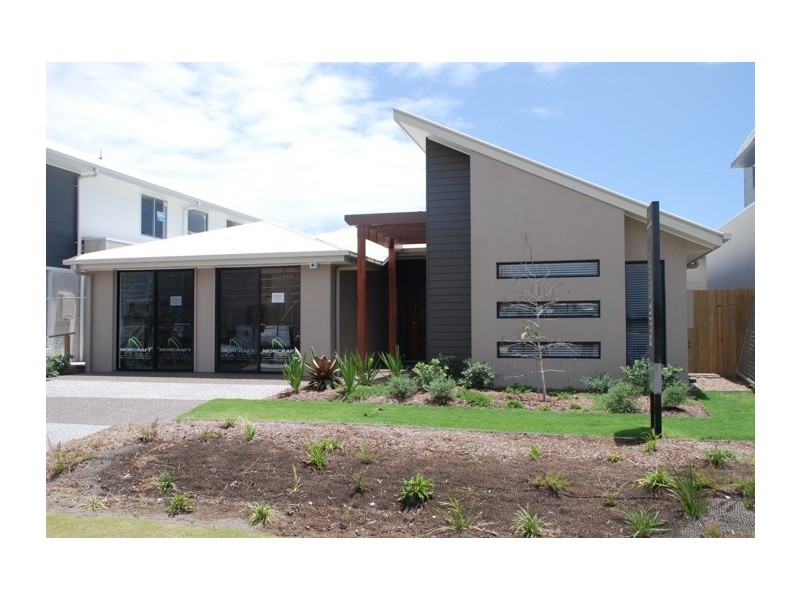 26 Lighthouse Cct, Birtinya QLD 4575
