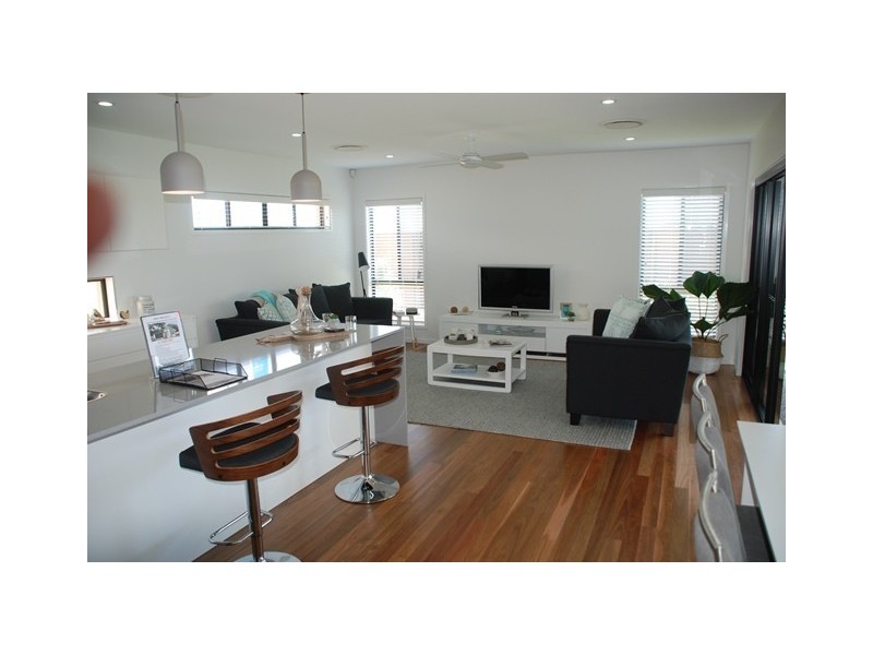 26 Lighthouse Cct, Birtinya QLD 4575