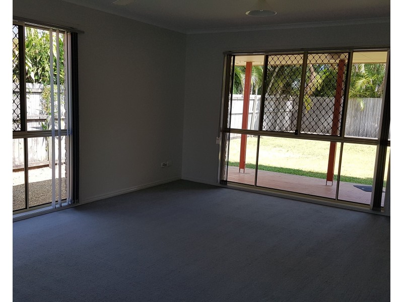 3 Kingfish Court, Mountain Creek QLD 4557