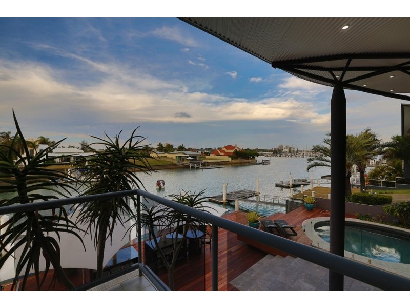 Minyama QLD 4575