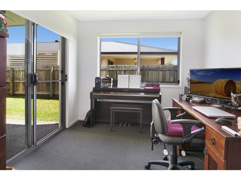 2/12 Bluefin Court, Mountain Creek QLD 4557