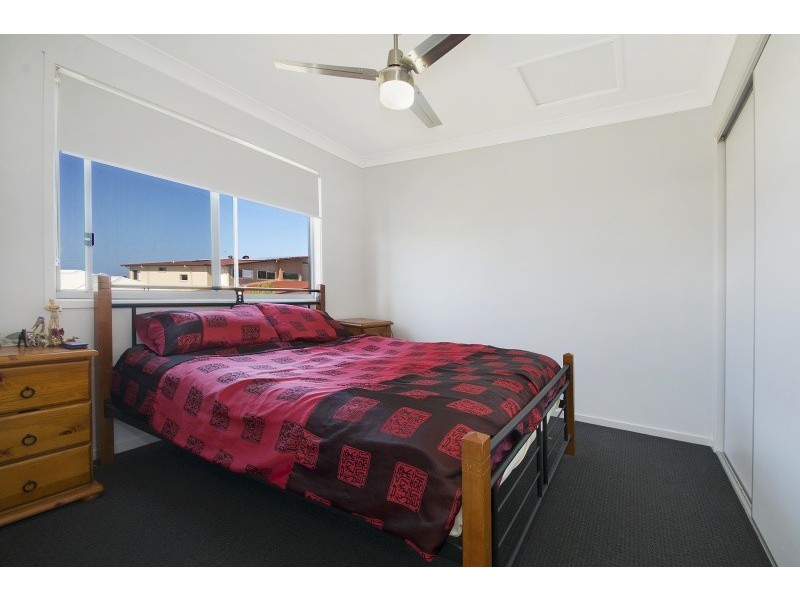 2/12 Bluefin Court, Mountain Creek QLD 4557