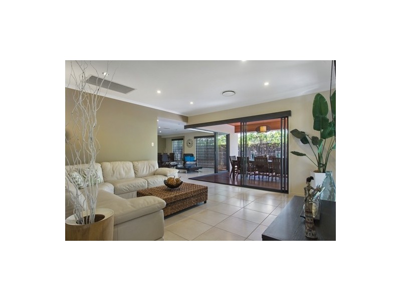 3 Sweep Court, Birtinya QLD 4575