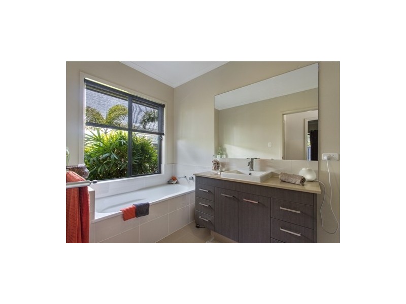 3 Sweep Court, Birtinya QLD 4575