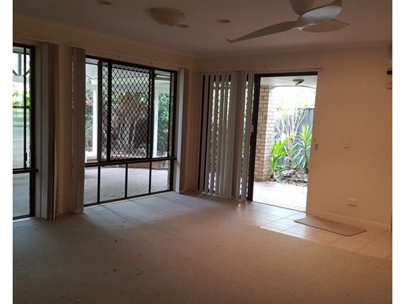 45a Lurnea Crescent, Mountain Creek QLD 4557