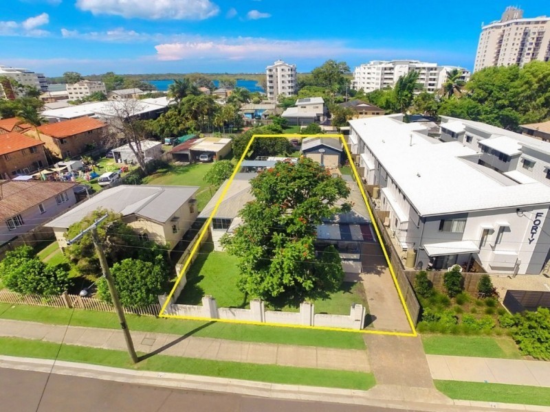 42 Anzac Avenue, Maroochydore QLD 4558