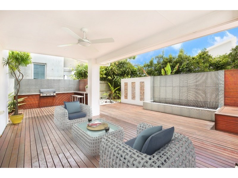 6 Sweep Court, Birtinya QLD 4575