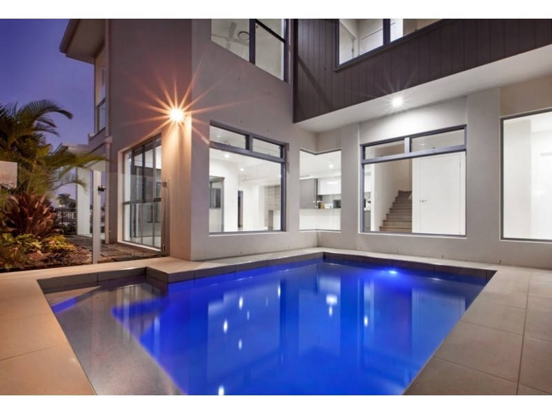 61 Waterway Drive, Birtinya QLD 4575