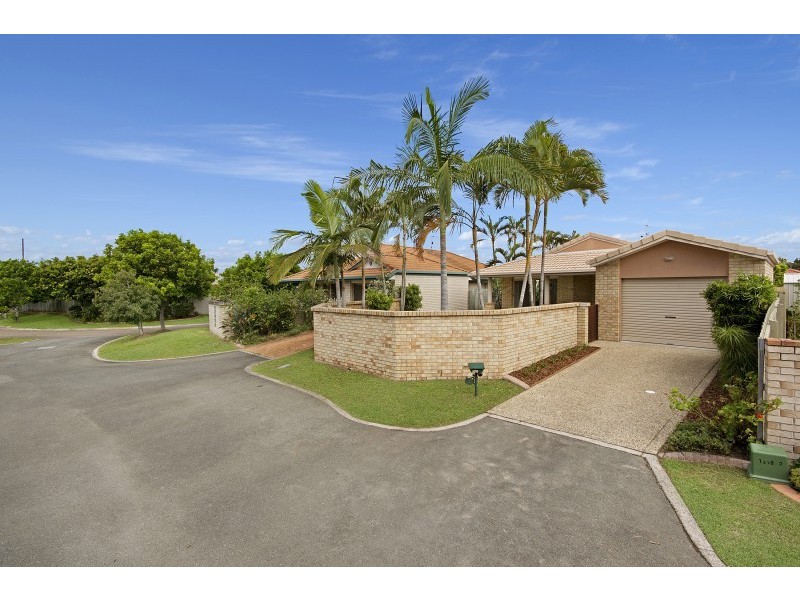 2 Green Place, Currimundi QLD 4551
