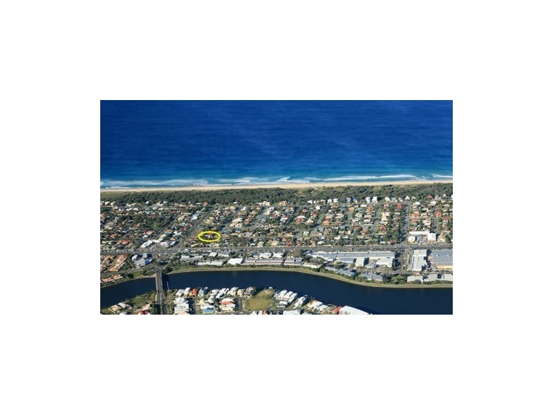 21 Bandaroo Street, Warana QLD 4575