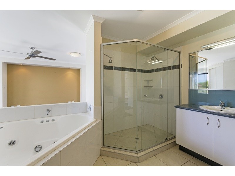 17 Corella Drive, Parrearra QLD 4575