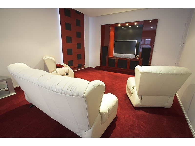 6 Cayman Place, Kawana Island QLD 4575