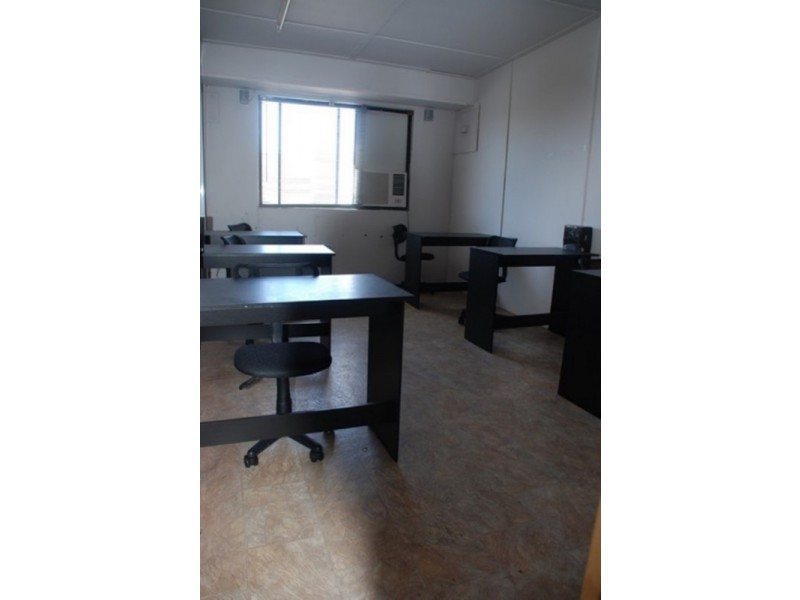 2/2 Dual Avenue, Warana QLD 4575