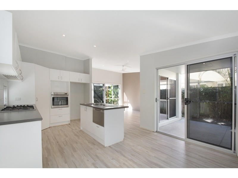 5 Sanibel Court, Parrearra QLD 4575