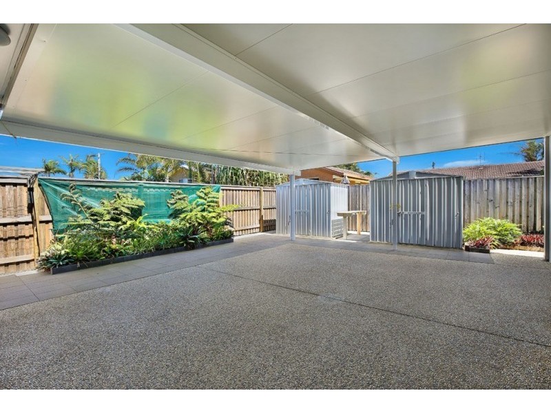 142 Oceanic Drive, Warana QLD 4575