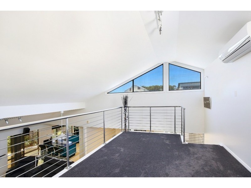 142 Oceanic Drive, Warana QLD 4575