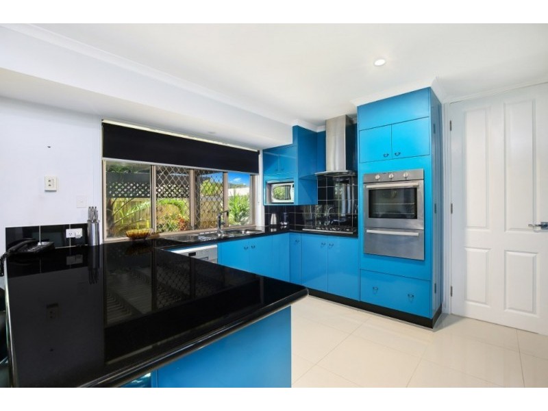 142 Oceanic Drive, Warana QLD 4575