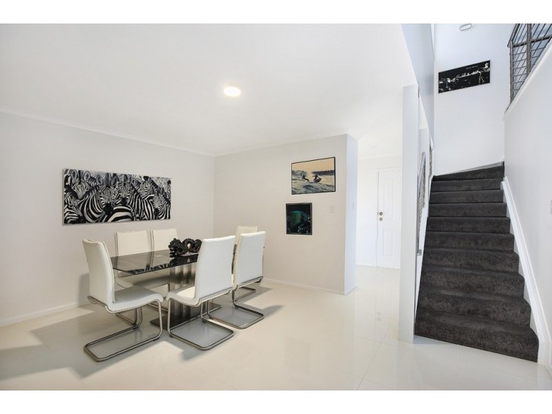 142 Oceanic Drive, Warana QLD 4575