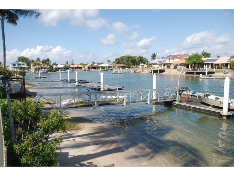 34 Kumbada Court, Minyama QLD 4575