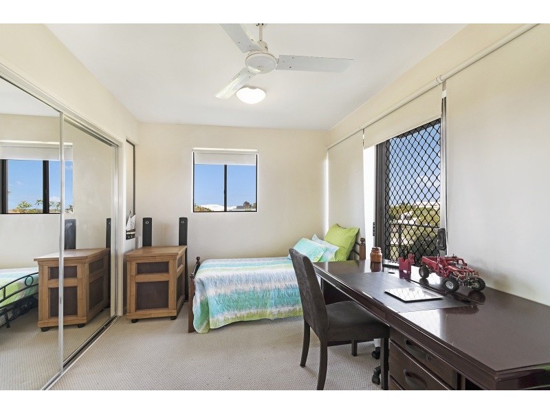 49/1 Grenada Way, Kawana Island QLD 4575
