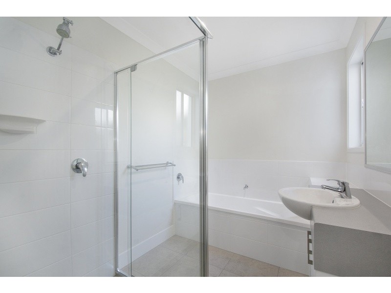 7 Jasper Street, Caloundra West QLD 4551