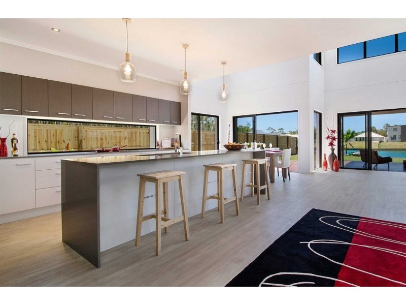 3 Bond Street, Pelican Waters QLD 4551